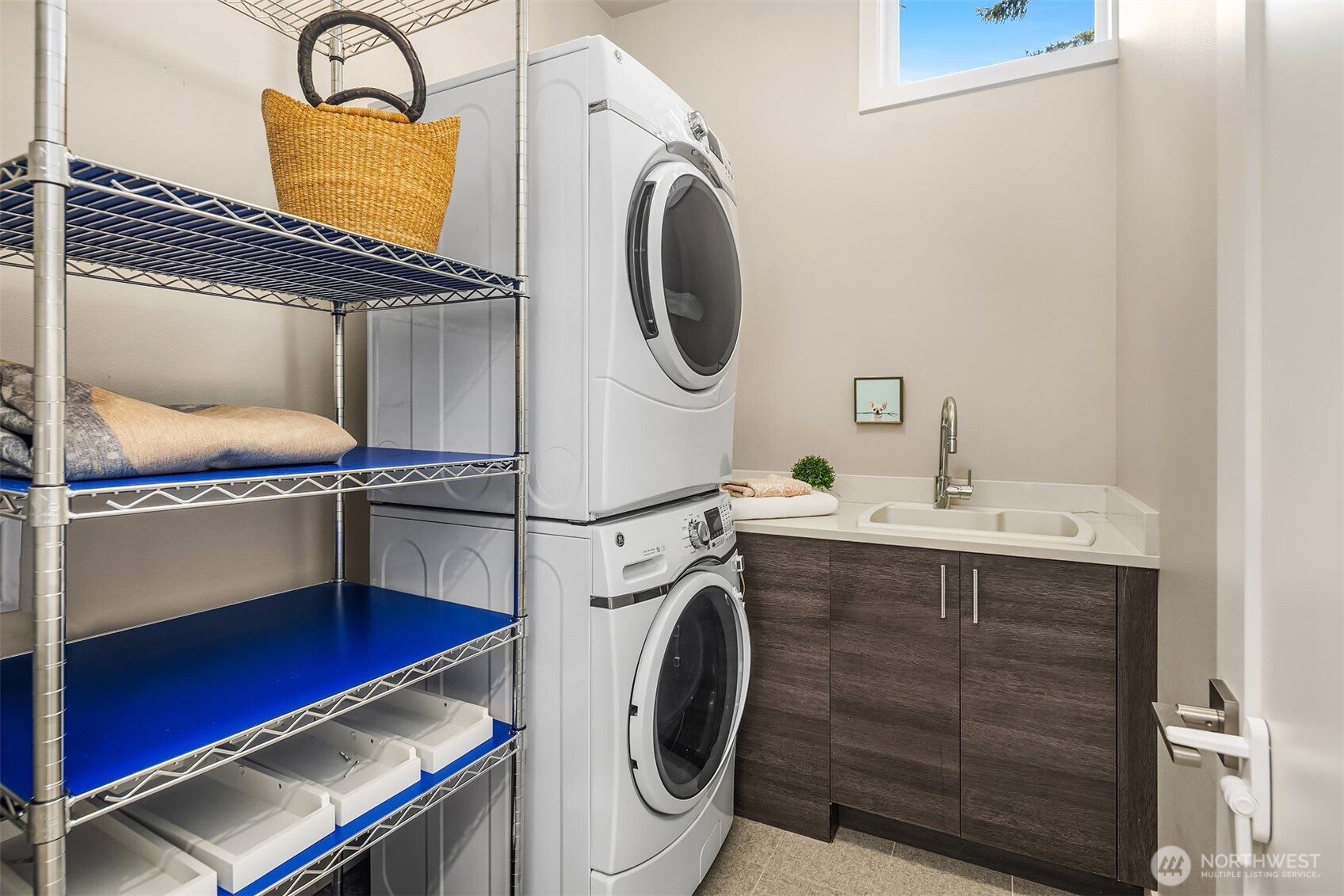 3208 89th Place Southeast Mercer Island, WA 98040 - Photo 23 of 39