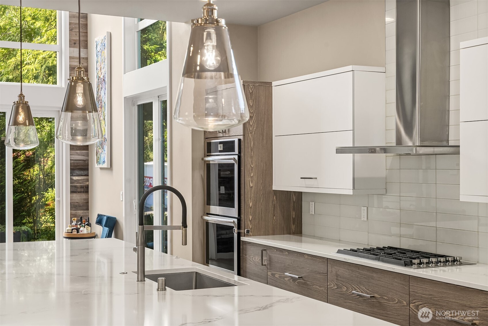 3208 89th Place Southeast Mercer Island, WA 98040 - Photo 7 of 39