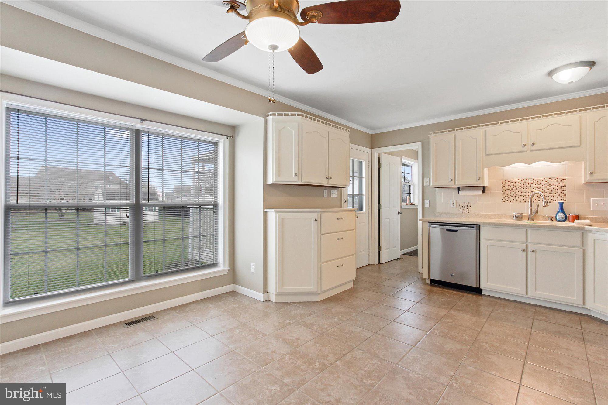 106 Comanche Trail Hanover, PA 17331 - Photo 7 of 29 Gallery Image 7