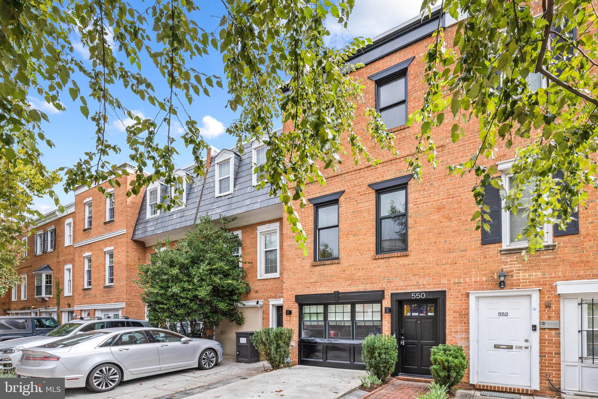 550 7th Street Southeast Washington, DC 20003 - Photo 1 of 47 Gallery Image 1