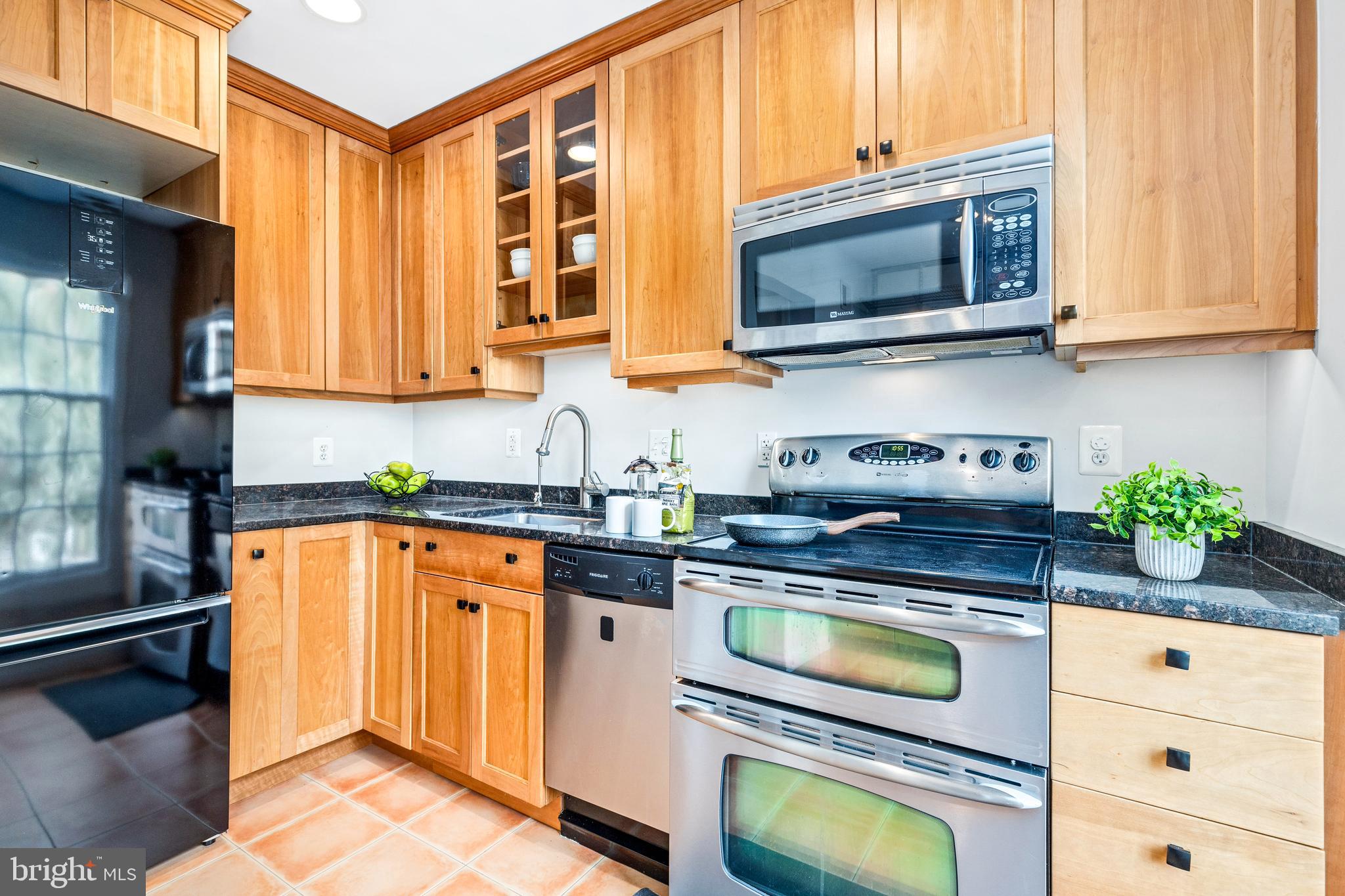 550 7th Street Southeast Washington, DC 20003 - Photo 29 of 47 Gallery Image 29