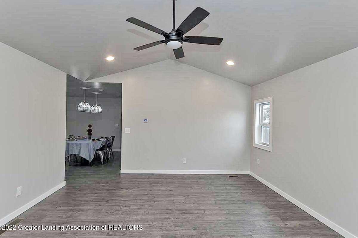 2316 Forest Road Lansing, MI 48910 - Photo 12 of 35 05b