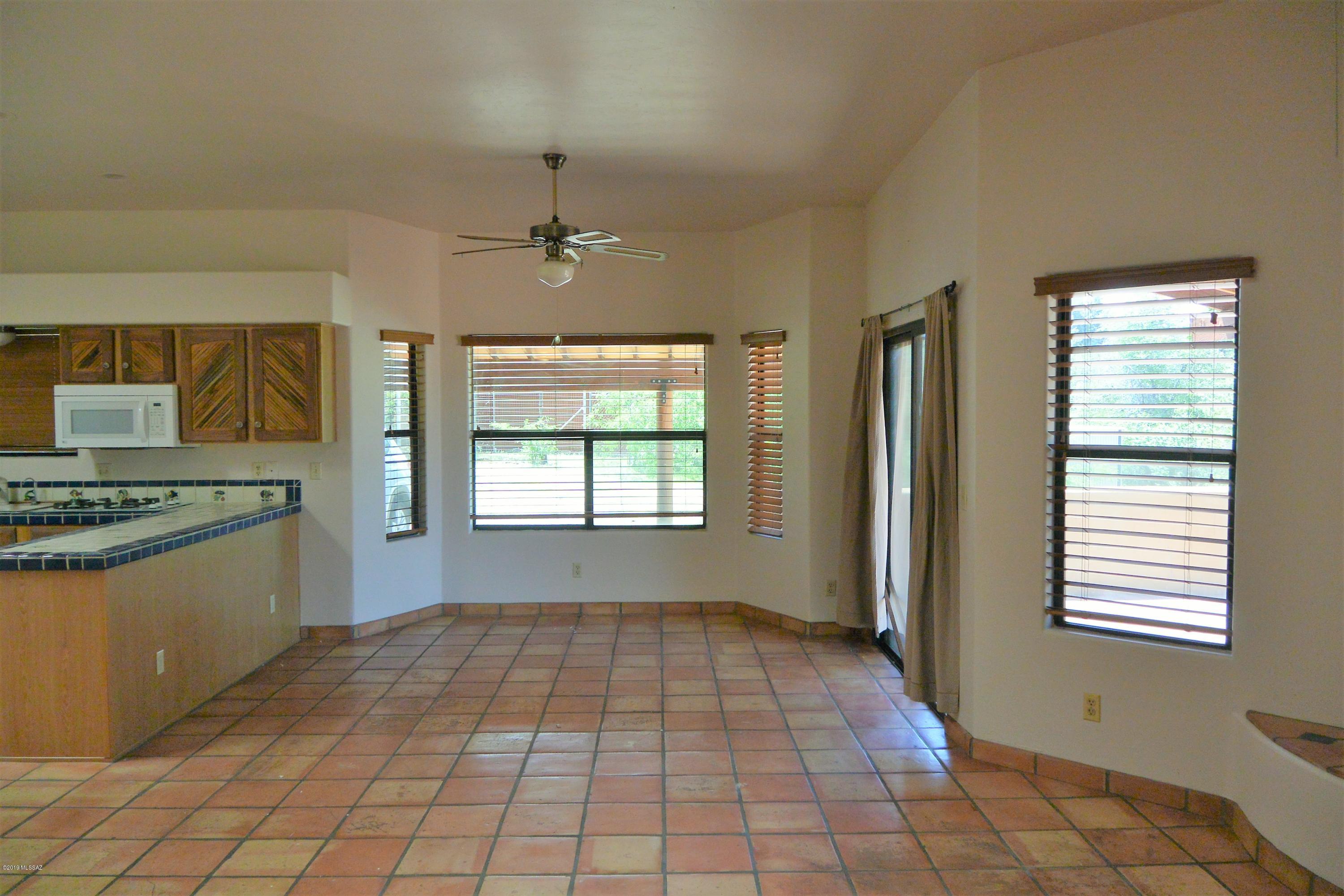 730 North Cody Loop Road Oracle, AZ 85623 - Photo 13 of 35