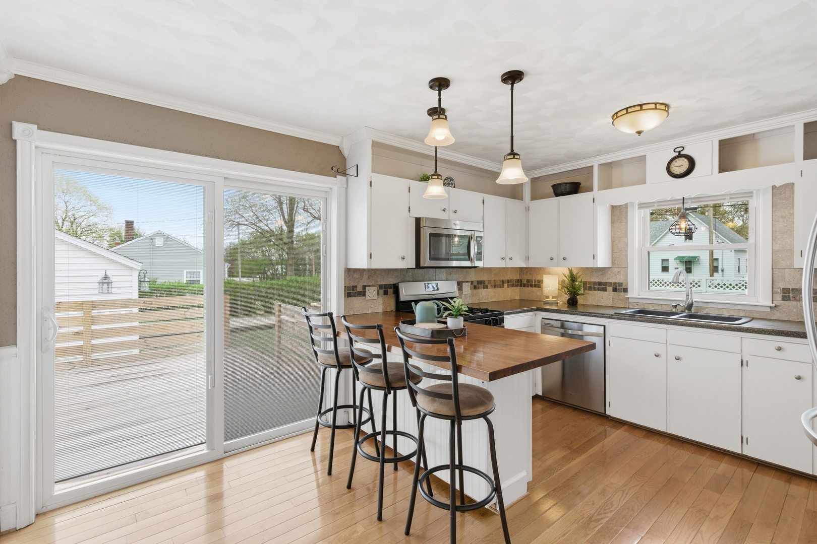 536 West Palace Row Geneseo, IL 61254 - Photo 13 of 40