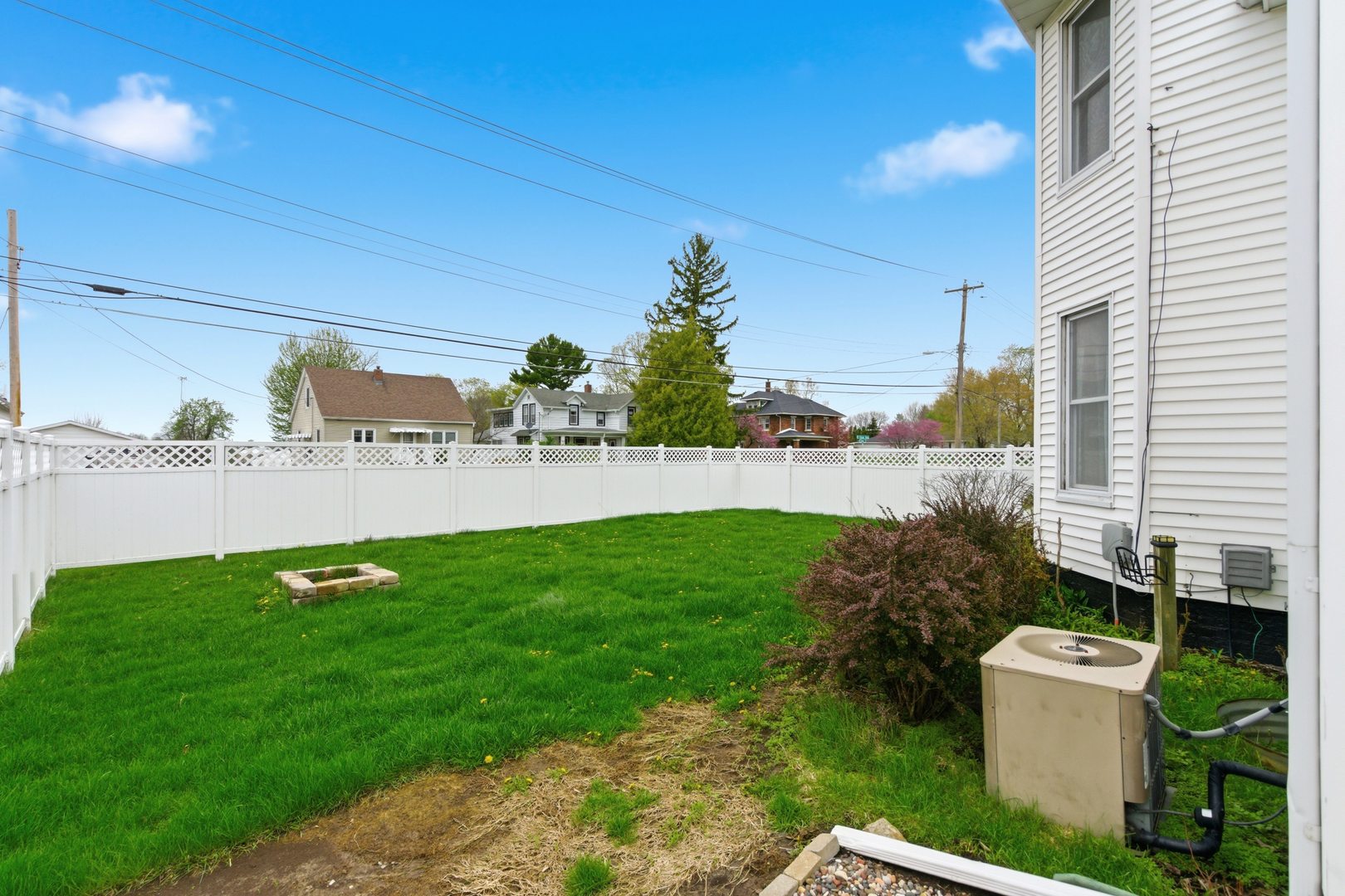 536 West Palace Row Geneseo, IL 61254 - Photo 33 of 40