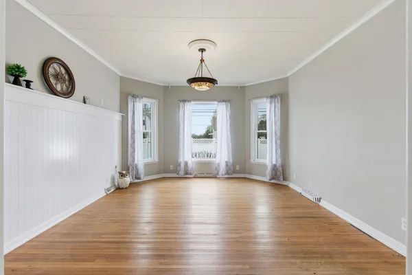 $234,900 | 536 West Palace Row, Geneseo, IL 61254