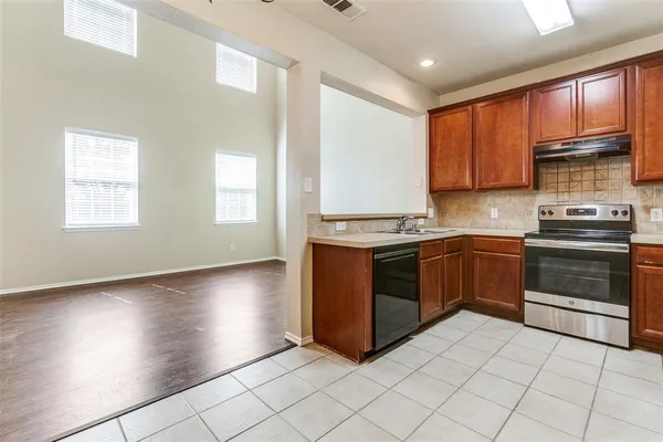 $270,000 | 4158 Kyndra Circle, Richardson, TX 75082