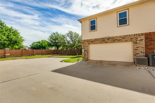 $270,000 | 4158 Kyndra Circle, Richardson, TX 75082