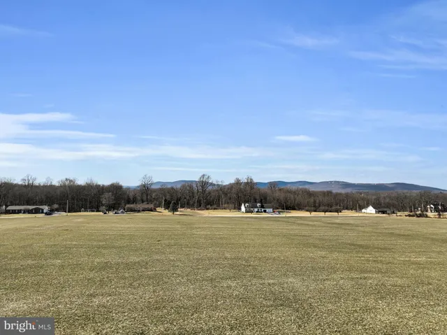 $849,900 | 2 A Nursery Road, Dillsburg, PA 17019