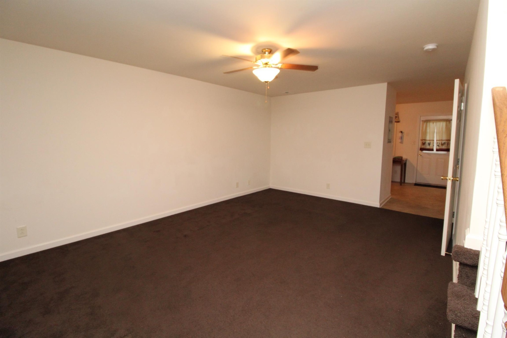 512 Peachers Ridge Road, Unit 2B Clarksville, TN 37042 - Photo 2 of 7