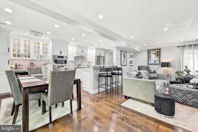 $551,000 | 1750 Oakwood Terrace, Unit 17A, Narberth, PA 19072
