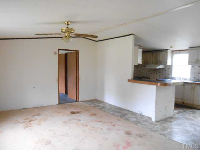 757 Foster Road Henderson, NC 27537 - Photo 3 of 7