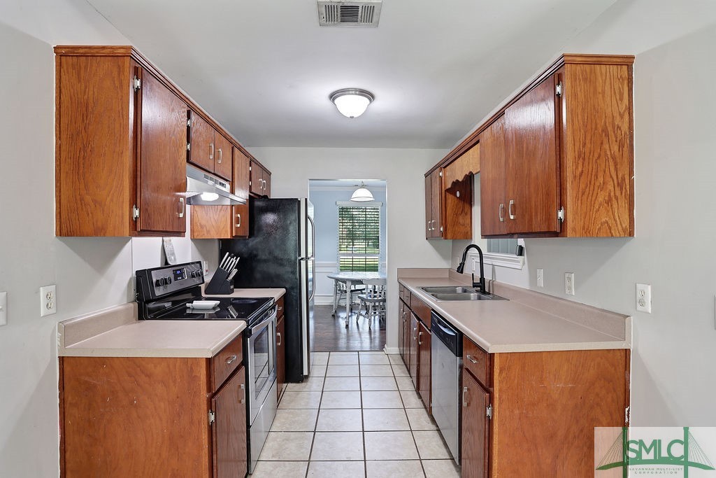 104 Sandy Woods Drive Rincon, GA 31326 - Photo 14 of 46