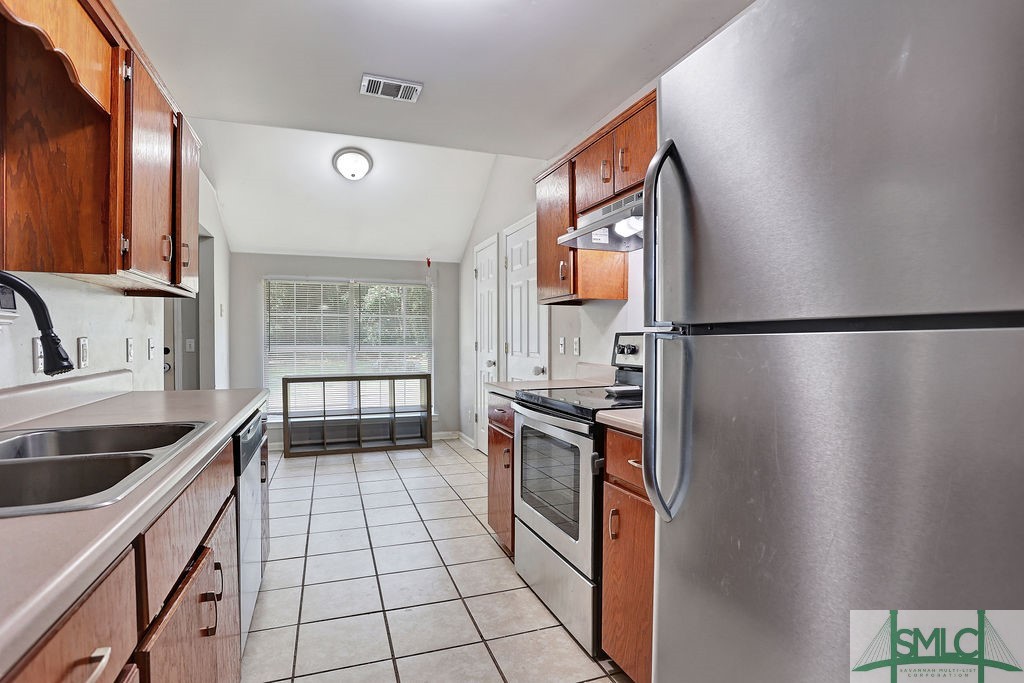 104 Sandy Woods Drive Rincon, GA 31326 - Photo 19 of 46