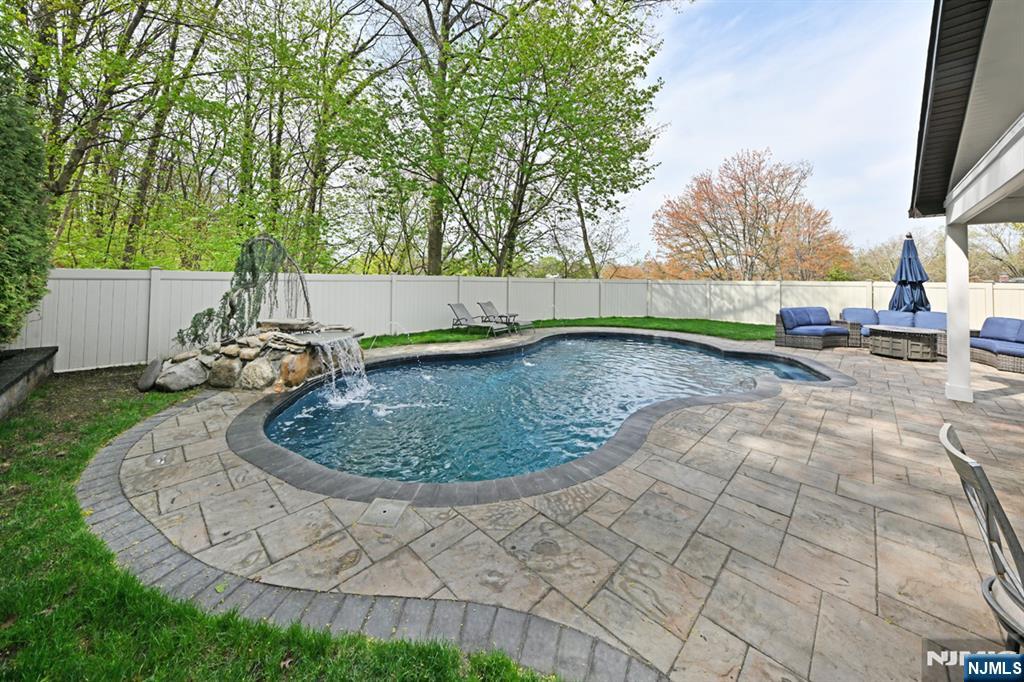 106 Arnot Place Paramus, NJ 07652 - Photo 34 of 48 a view of outdoor space and yard