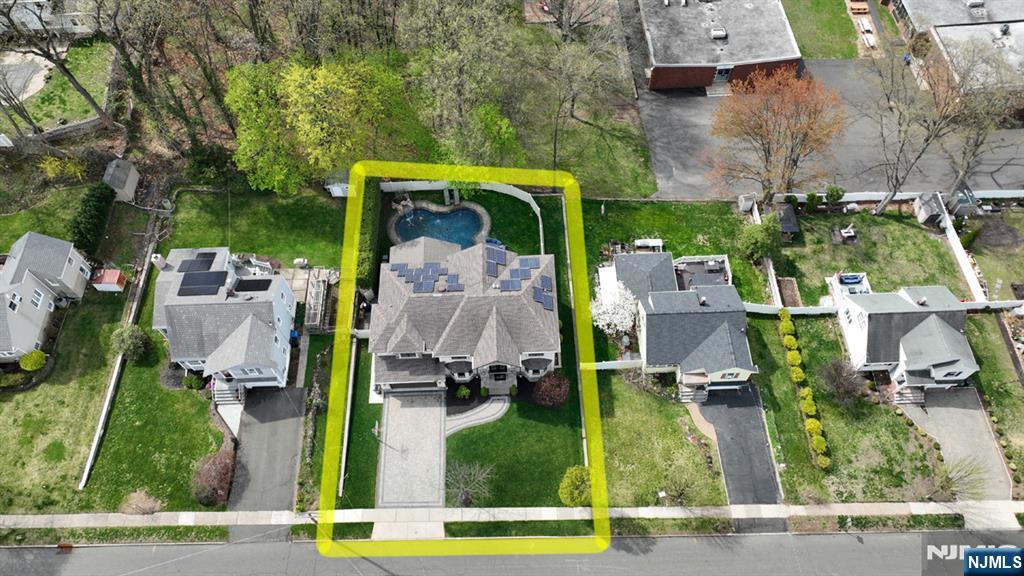 106 Arnot Place Paramus, NJ 07652 - Photo 47 of 48 an aerial view of residential houses with outdoor space