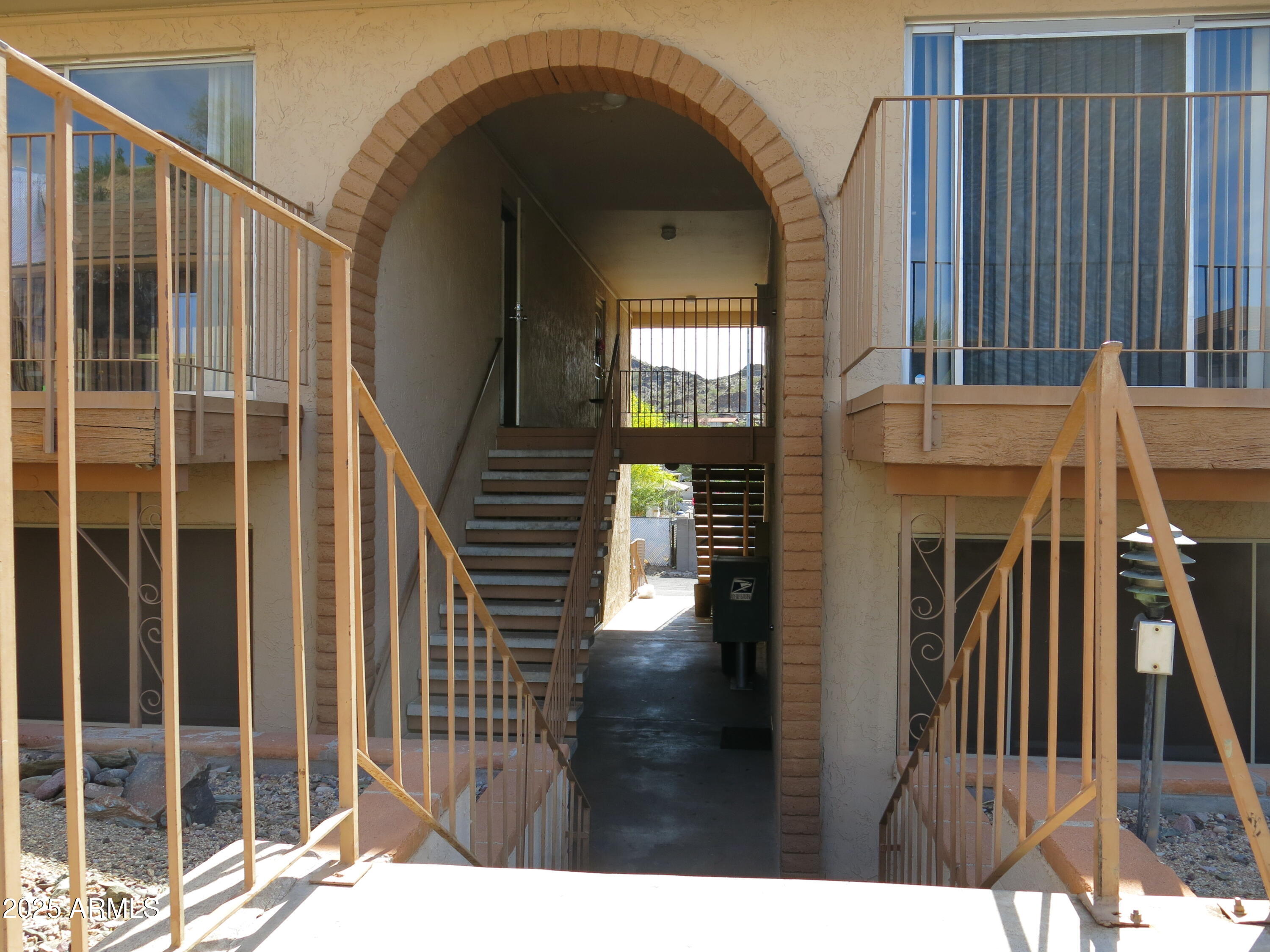 1130 East Butler Drive, Unit B4 Phoenix, AZ 85020 - Photo 2 of 33 IMG_2559