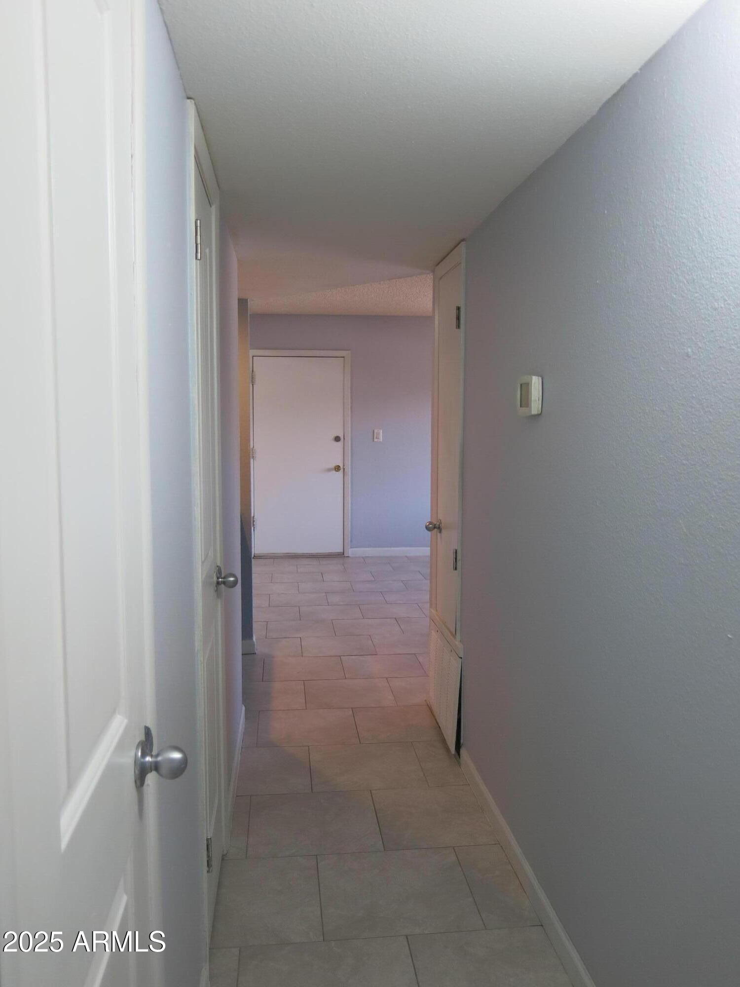 1130 East Butler Drive, Unit B4 Phoenix, AZ 85020 - Photo 29 of 33 HlwybcktoFdrButlerB4
