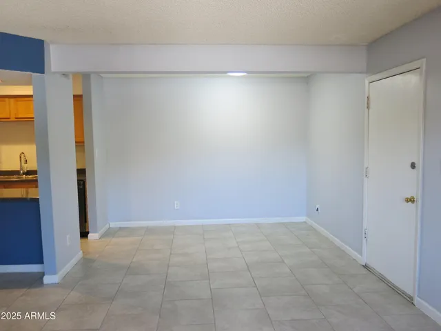 $150,000 | 1130 East Butler Drive, Unit B4, Phoenix, AZ 85020