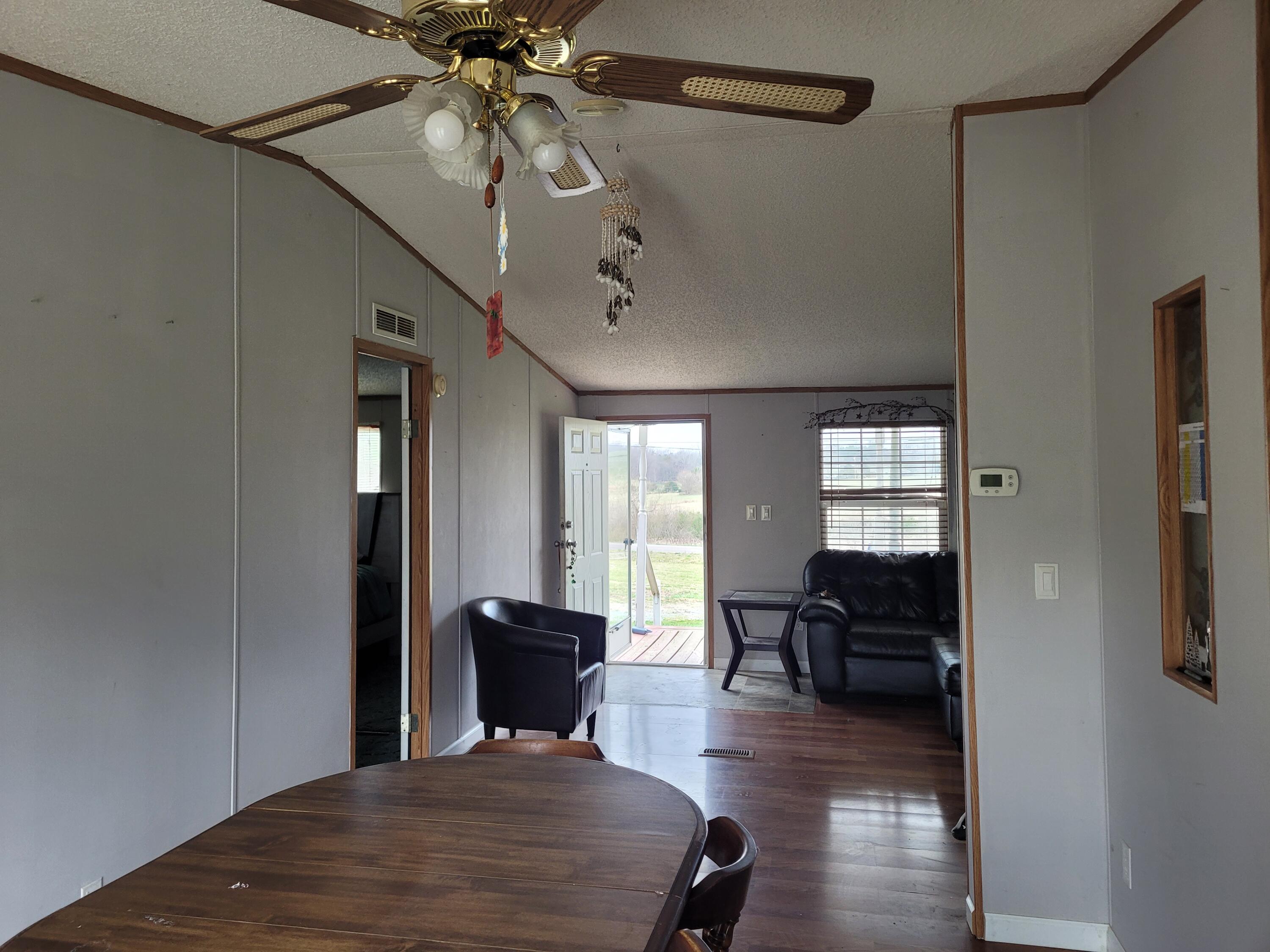 1034 Conklin Road Jonesborough, TN 37659 - Photo 5 of 22 20210315_162859