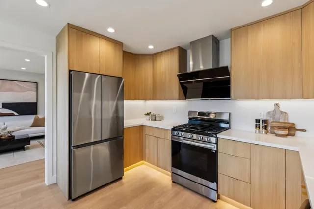 $1,099,950 | 2629 San Jose Avenue, San Francisco, CA 94112