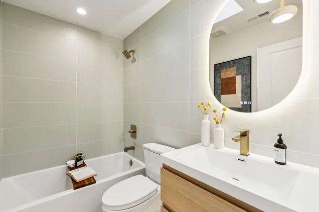 $1,099,950 | 2629 San Jose Avenue, San Francisco, CA 94112