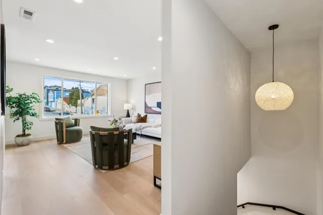 $1,099,950 | 2629 San Jose Avenue, San Francisco, CA 94112