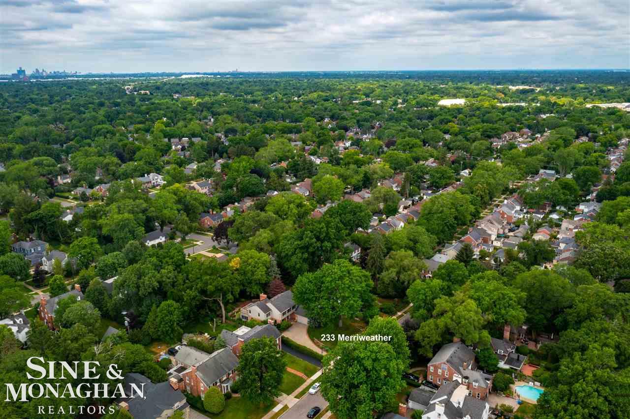 233 Merriweather Road Grosse Pointe, MI 48236 - Photo 70 of 79 50081859-69.JPG