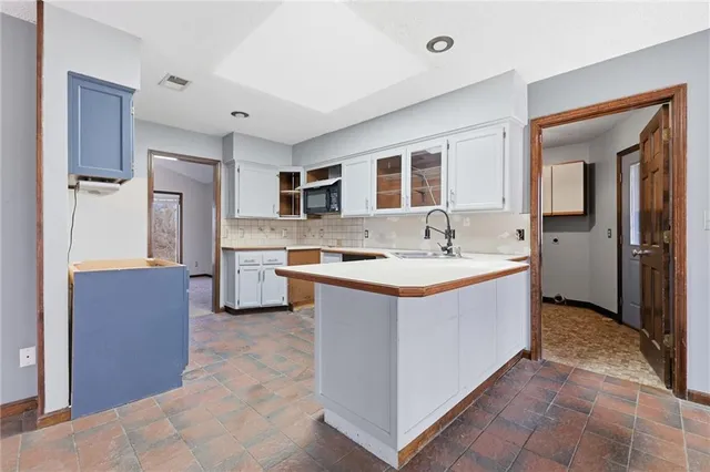 $395,000 | 5725 Malcolm Lake Road, Edgerton, MO 64444