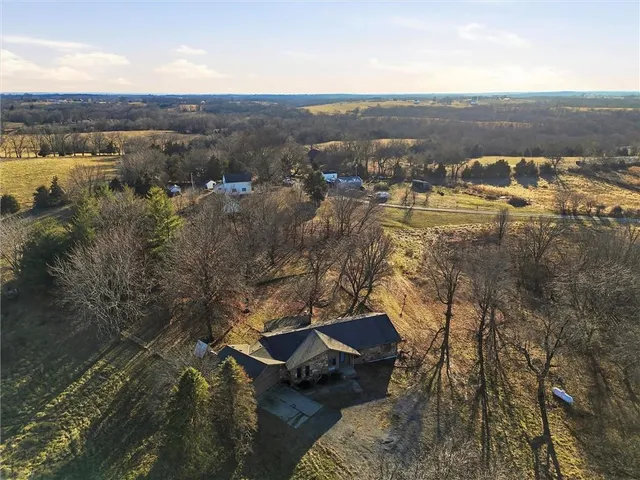 $395,000 | 5725 Malcolm Lake Road, Edgerton, MO 64444