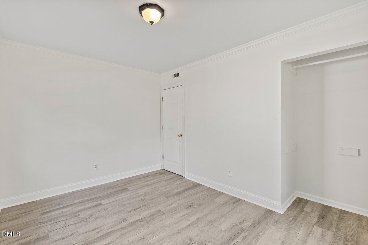 2323 Buckingham Road Burlington, NC 27217 - Photo 20 of 35