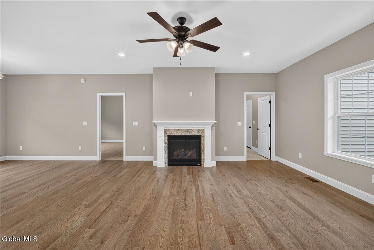 10 Wolfe Road Queensbury, NY 12804 - Photo 8 of 37 32-10 WOLFE-4