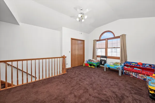 $235,000 | 4343 West Emerald Way Street, Alsip, IL 60803