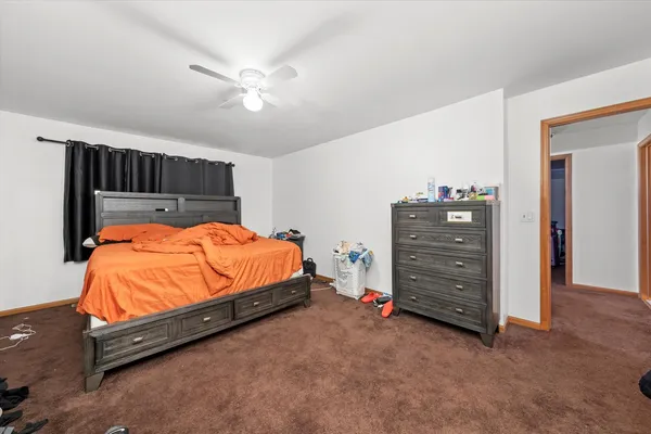 $235,000 | 4343 West Emerald Way Street, Alsip, IL 60803