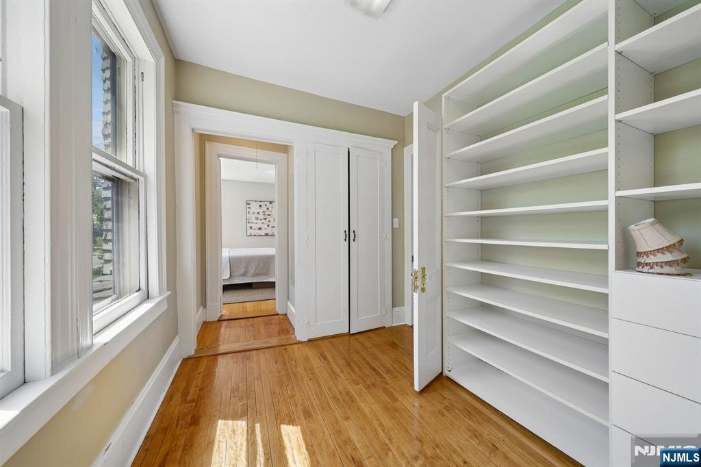 215 Inwood Avenue Montclair, NJ 07043 - Photo 30 of 50