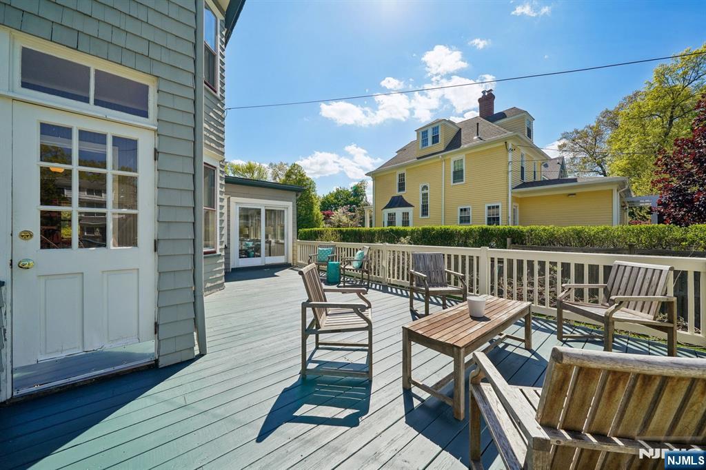 215 Inwood Avenue Montclair, NJ 07043 - Photo 44 of 50