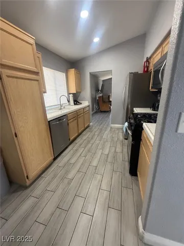 $2,495 | 745 Gullwing Lane, North Las Vegas, NV 89081