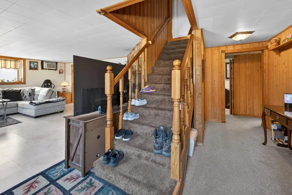 $299,900 | 409 1st Street Southeast, Hinckley, MN 55037