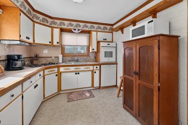 $299,900 | 409 1st Street Southeast, Hinckley, MN 55037