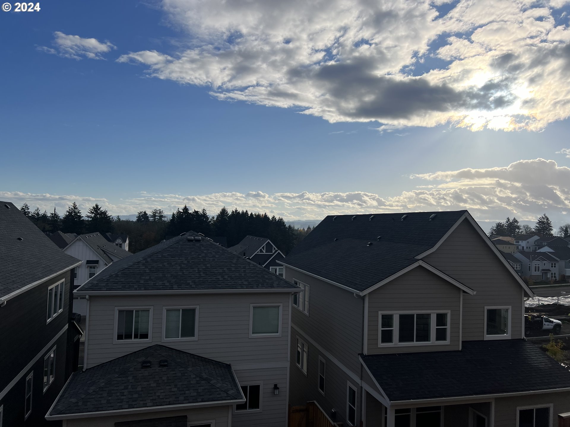 17870 Southwest Howlock Lane Beaverton, OR 97007 - Photo 20 of 24 Gallery Image 20