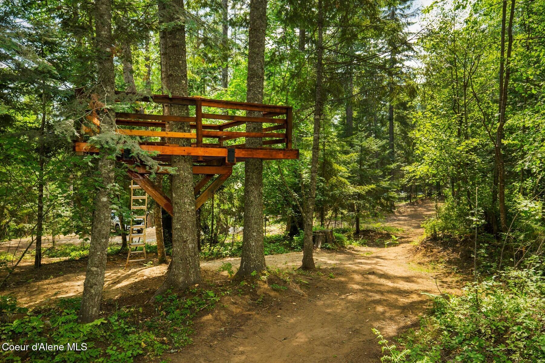 1042 North Wrenco Road Sandpoint, ID 83864 - Photo 32 of 41 Custom Built Tree House