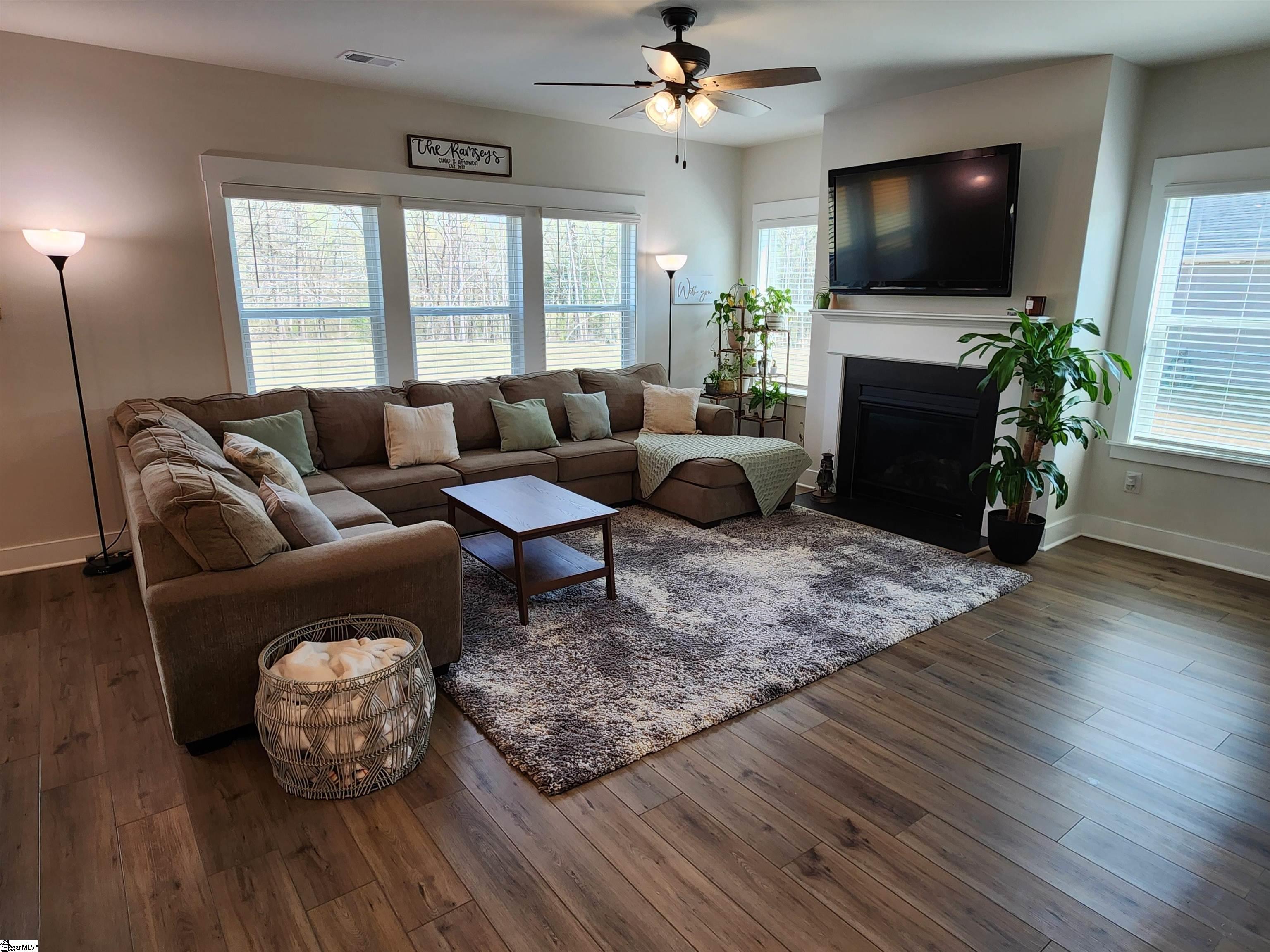529 Laxton Road Greer, SC 29651 - Photo 7 of 25 Gallery Image 7
