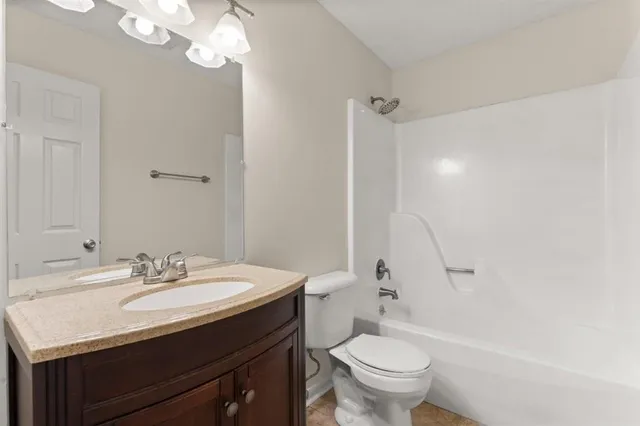 $167,000 | 2330 Lake Street, Lake Charles, LA 70601