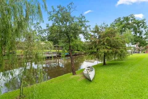 $167,000 | 2330 Lake Street, Lake Charles, LA 70601