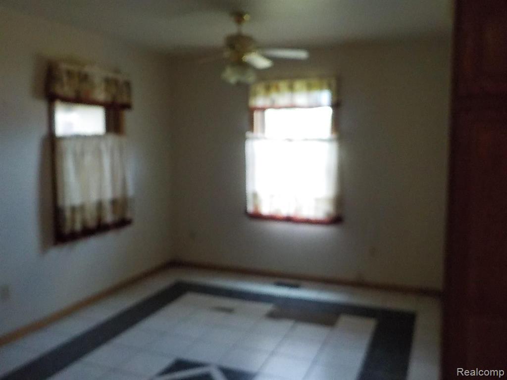 5053 Retha Court Flint, MI 48504 - Photo 7 of 20