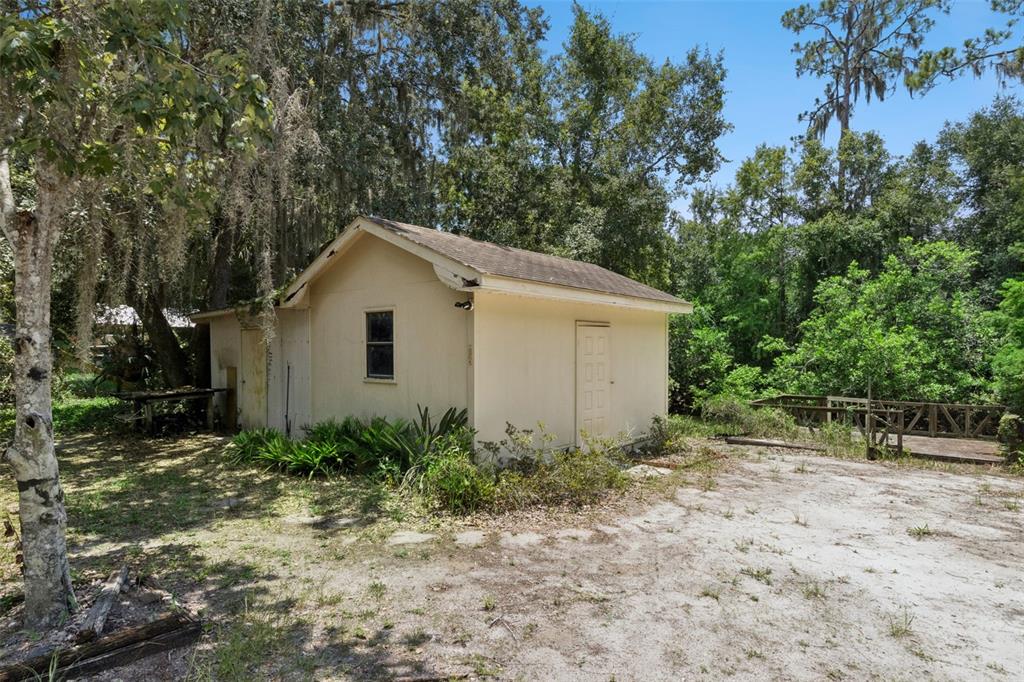 3803 Young Road Lake Wales, FL 33898 - Photo 18 of 20 Gallery Image 18