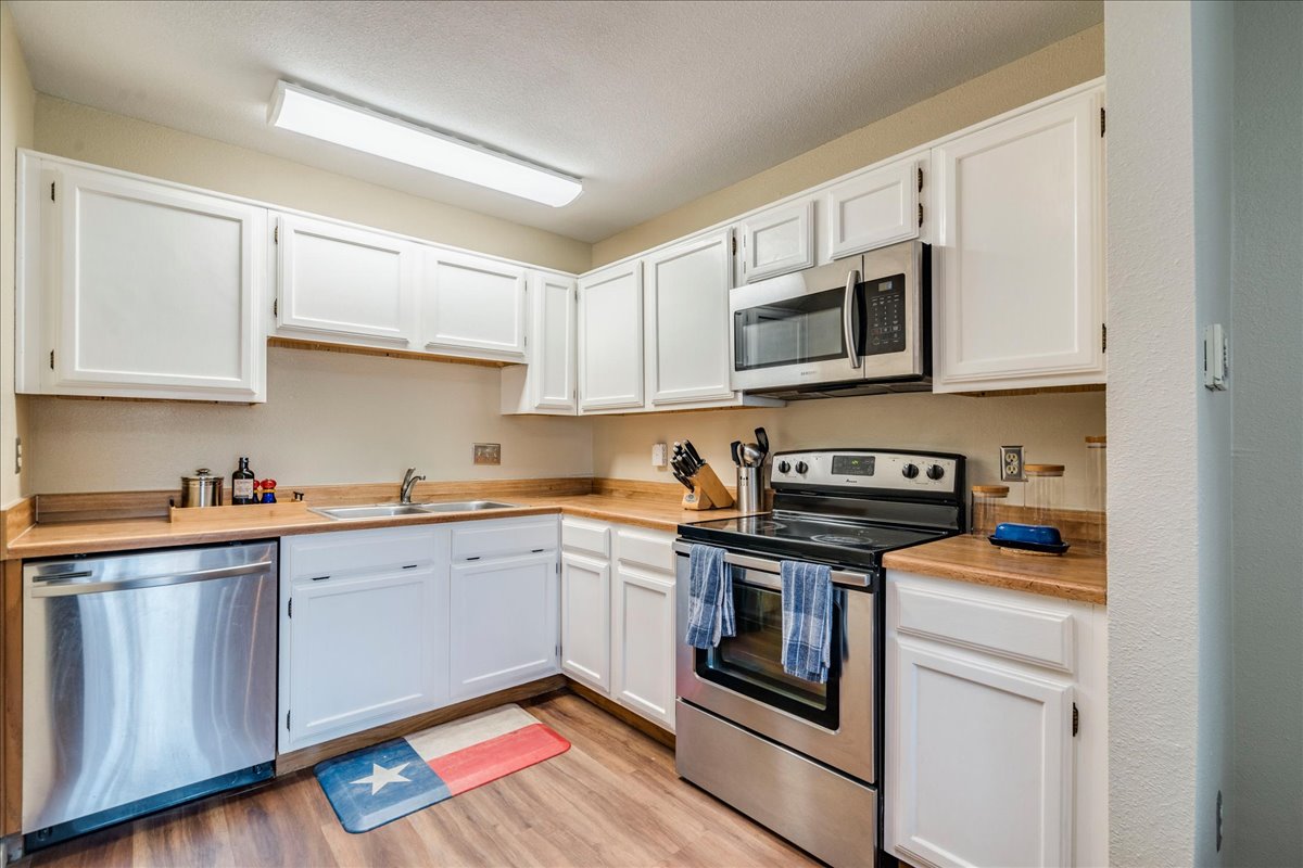 1720 Timber Ridge Road, Unit 166 Austin, TX 78741 - Photo 8 of 25