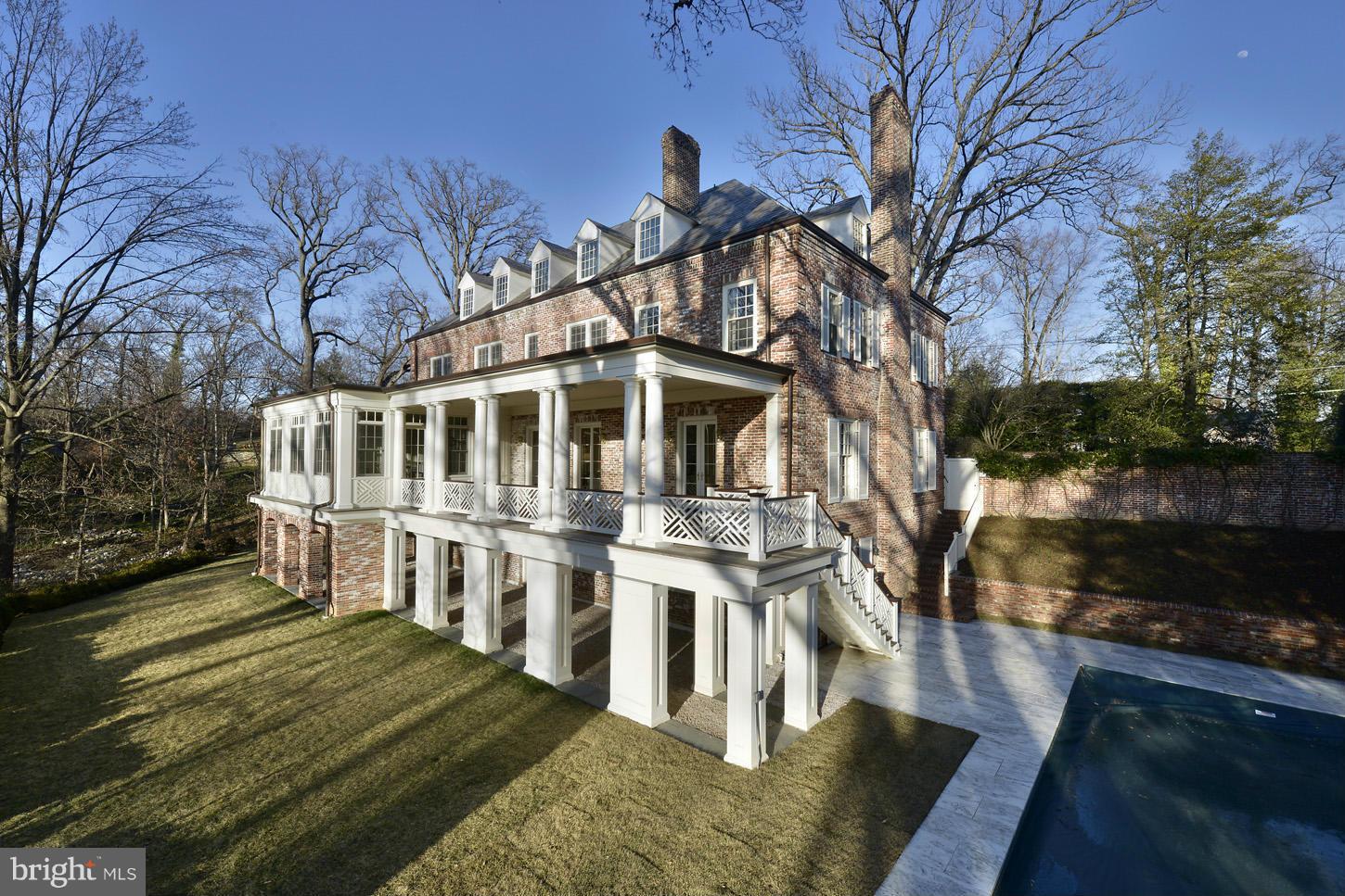 2510 Foxhall Road Northwest Washington, DC 20007 - Photo 23 of 26 Exterior (Rear)