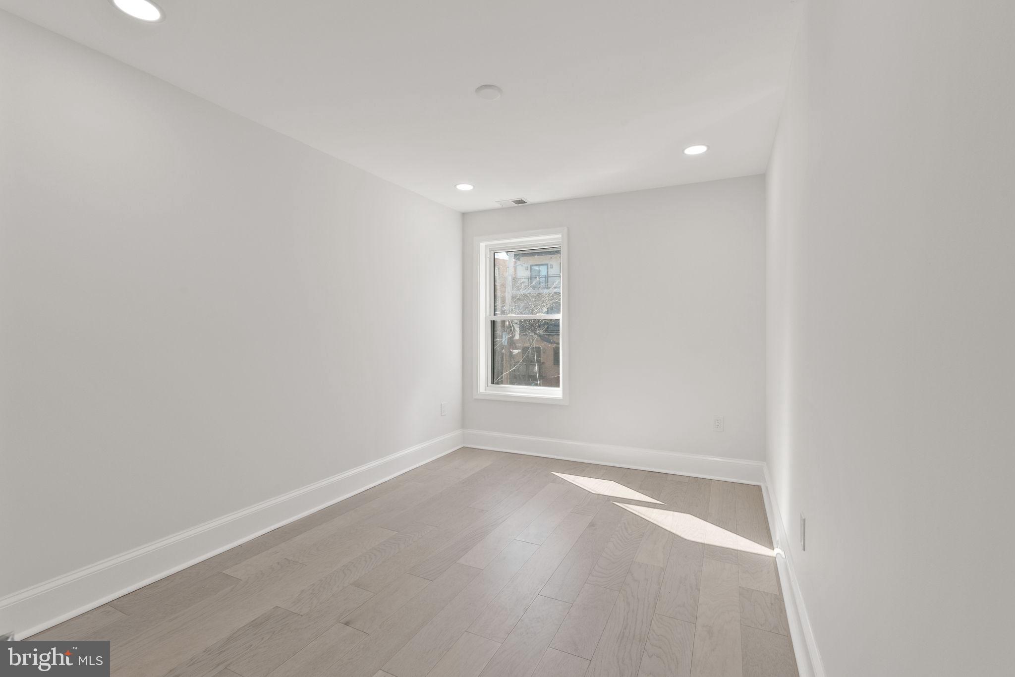 1510 10th Street Northwest Washington, DC 20001 - Photo 31 of 42