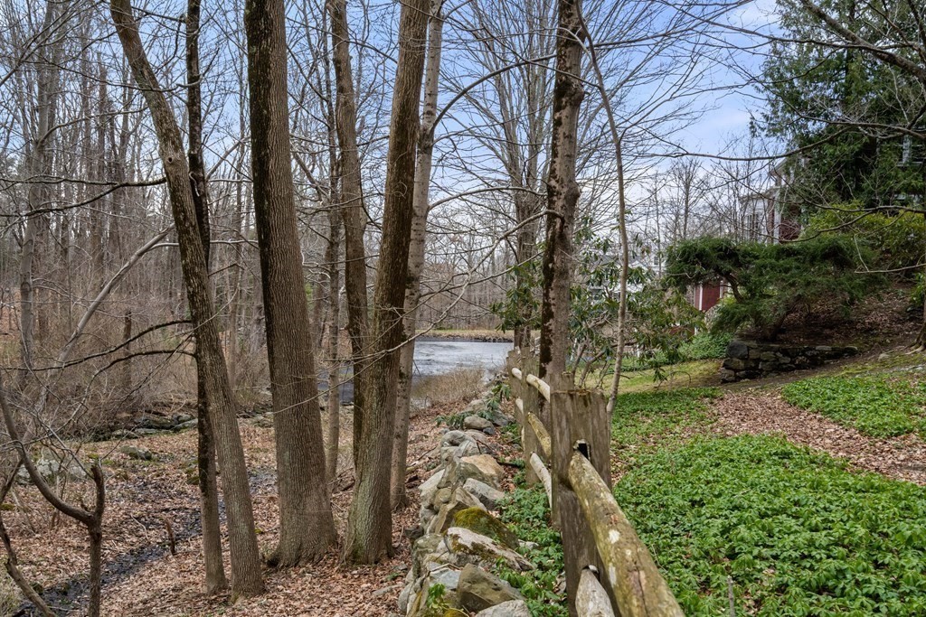 277 Boston Post Road Weston, MA 02493 - Photo 17 of 21